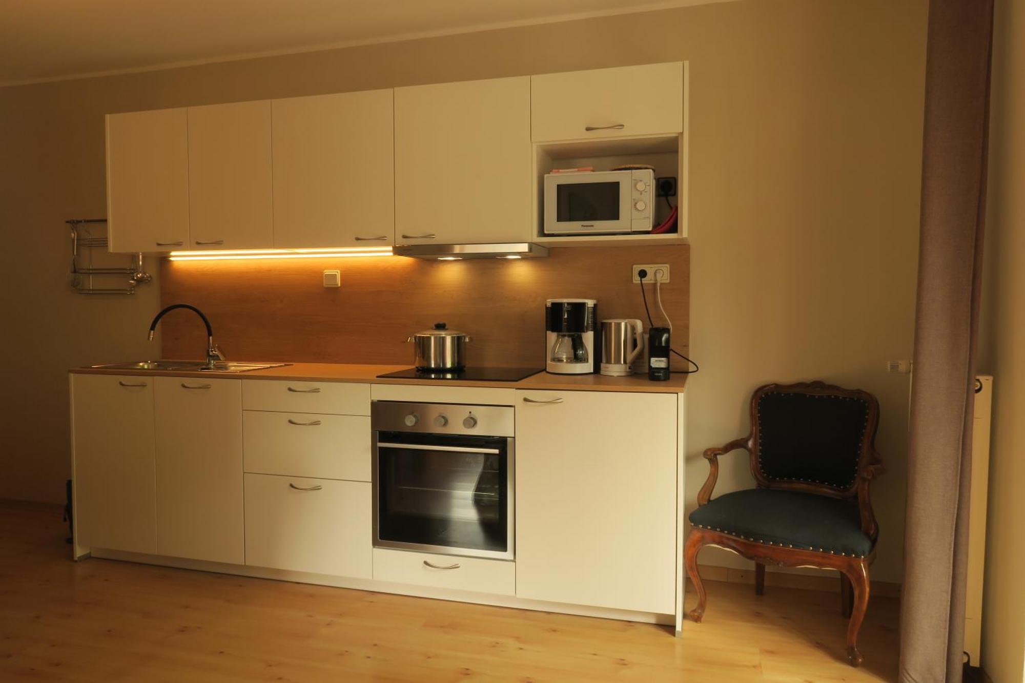 Hofer Aparthotel 2*